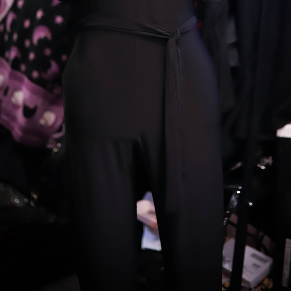 BooHoo Jumpsuit - Picture 3 of 4